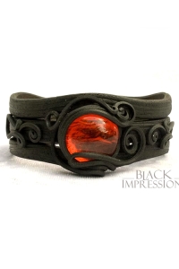 Armband with red glass